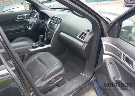 2015 Ford Explorer Xlt z USA, uszkodzony, nr VIN 1FM5K8D83FGB23334